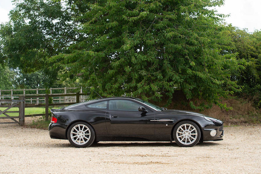 aston martin vanquish s 02