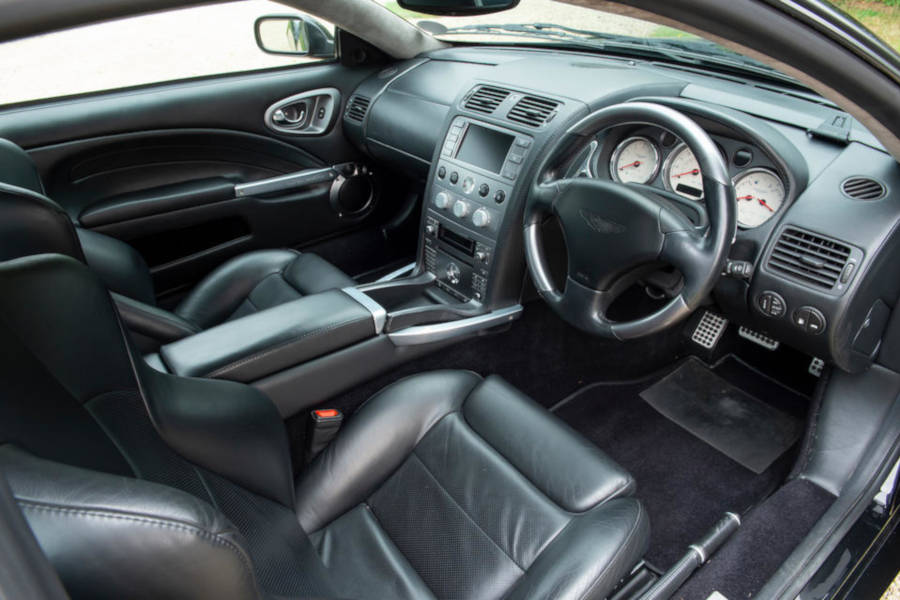 aston martin vanquish s 14